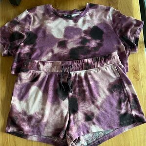 Ladies tie dye short/short set